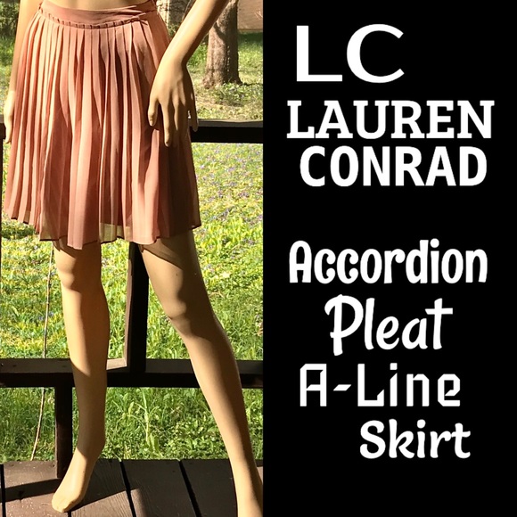 LC Lauren Conrad Dresses & Skirts - ▪️LC▪️LAUREN CONRAD▪️Mauve Accordion Pleat Skirt